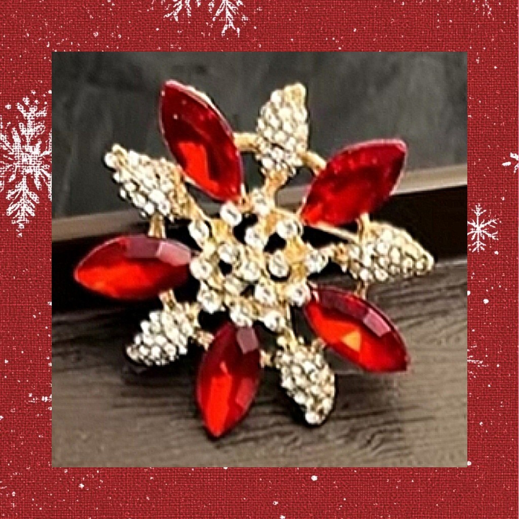 VINTAGE RHINESTONE & CRYSTAL RED CHRISTMAS HOLIDAY POINSETTIA FLOWER BROOCH PIN