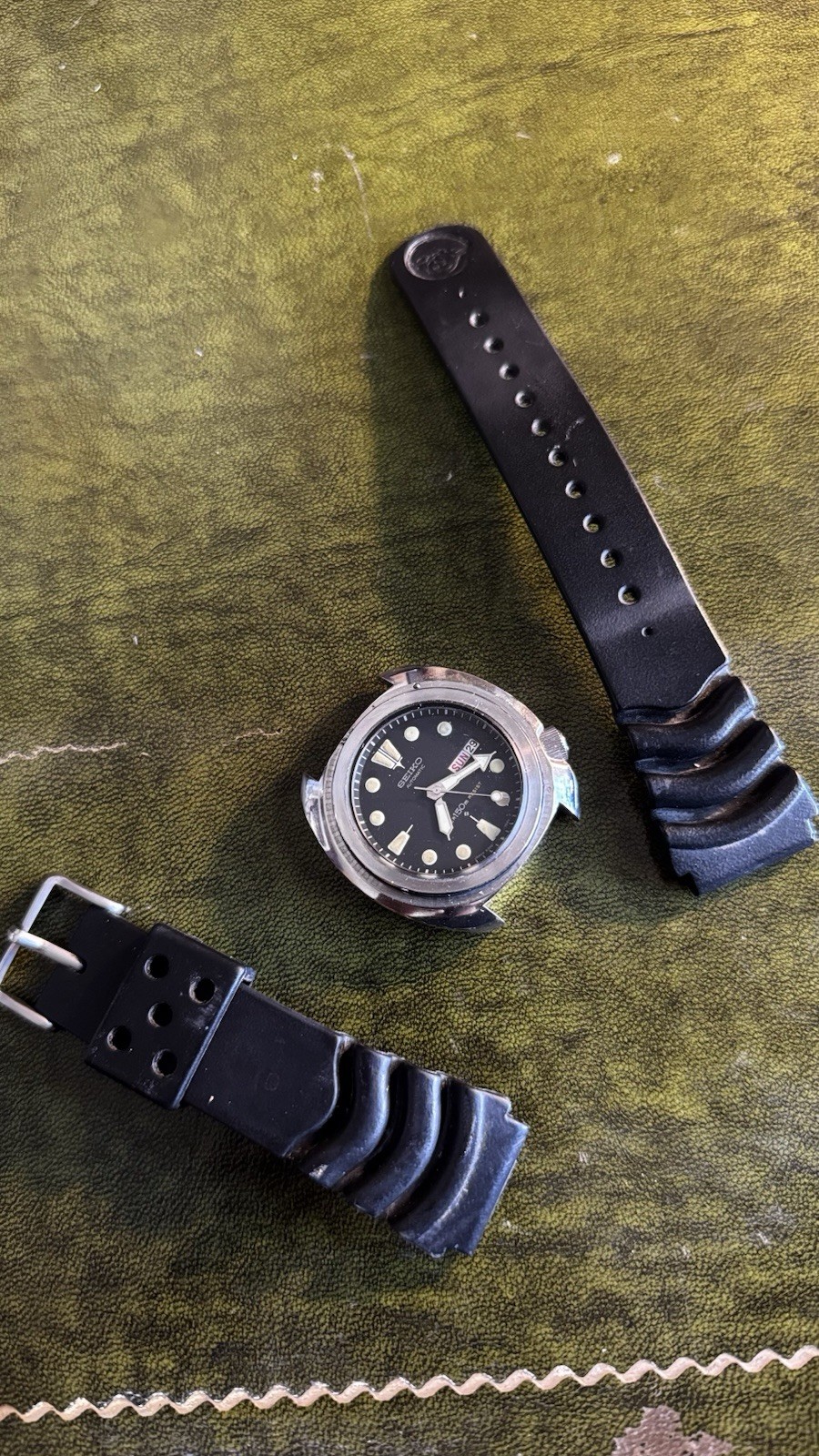 Vintage Seiko Turtle 6309-7040 Diver Automatic Watch No Bezel Running