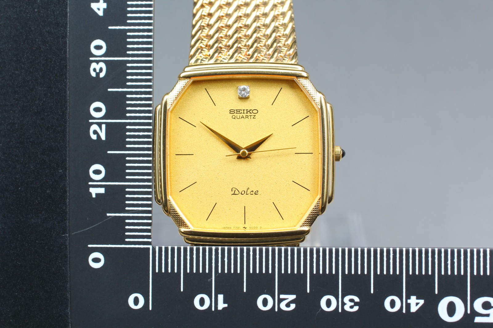 [MINT w/Box] SEIKO Dolce 7731-5000 1P Diamond Gold Men’s Watch From JAPAN