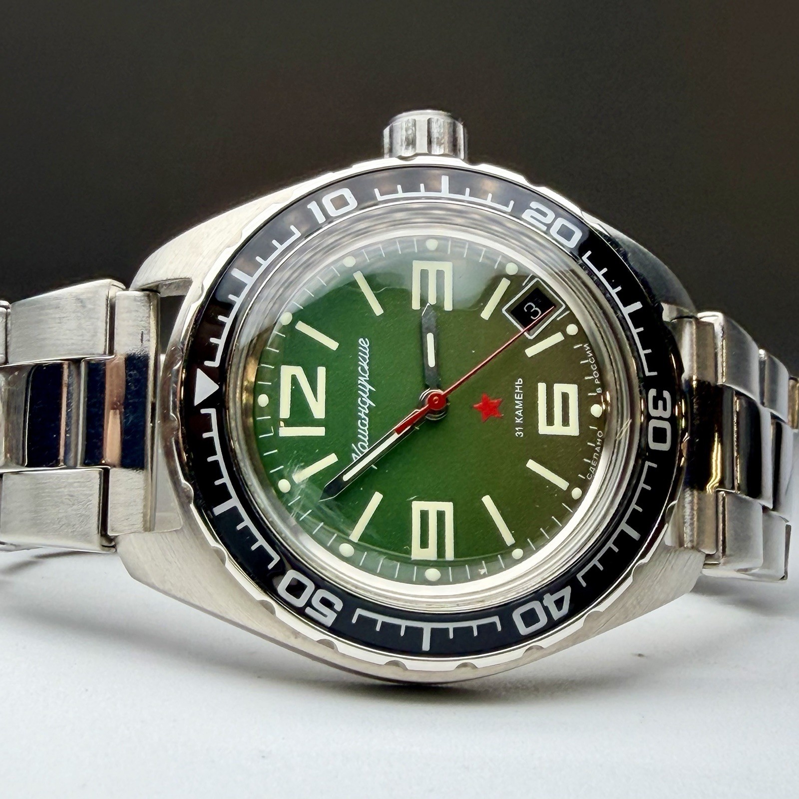 Vostok Komandirskie Automatic Russian Dive Watch 42mm Lime Green 020715
