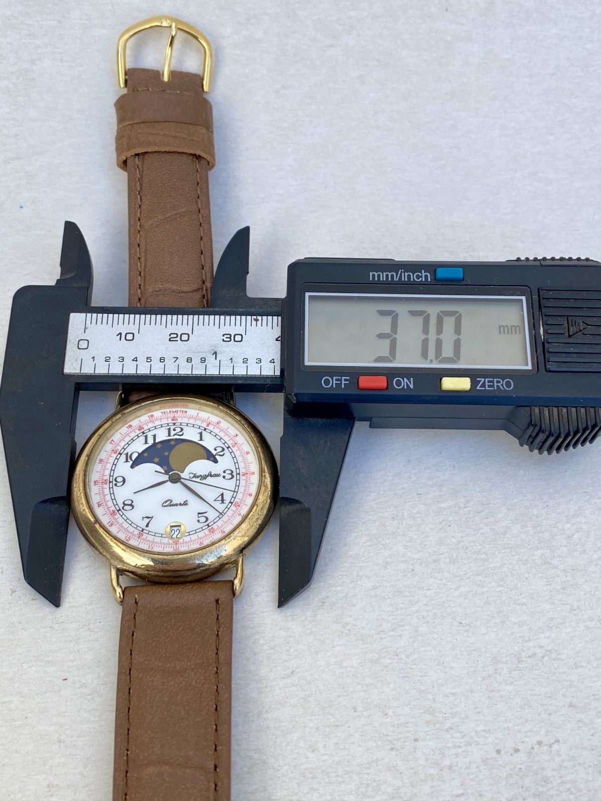 Vintage Jungfrau Watch Quartz Moonphase Mens