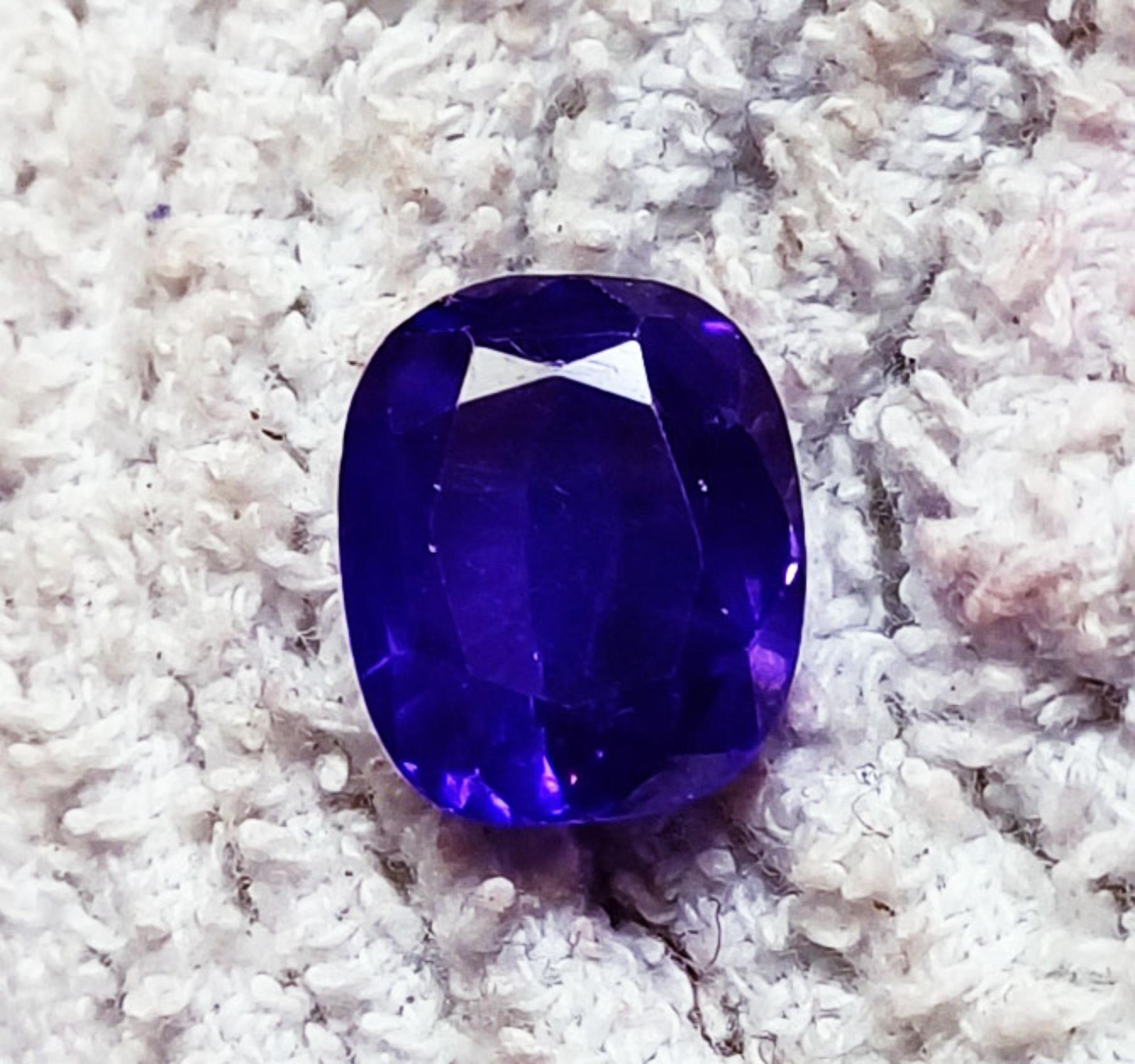 Violet Amethyst Oval Cut 11.70 Ct Certified Loose Gemstone With Free Gift