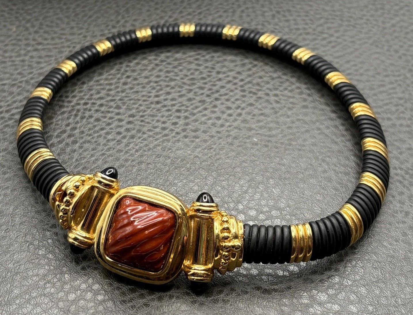 Francesca Romana 80s Vintage Etruscan Style Black Red Glass Omega Necklace 15”