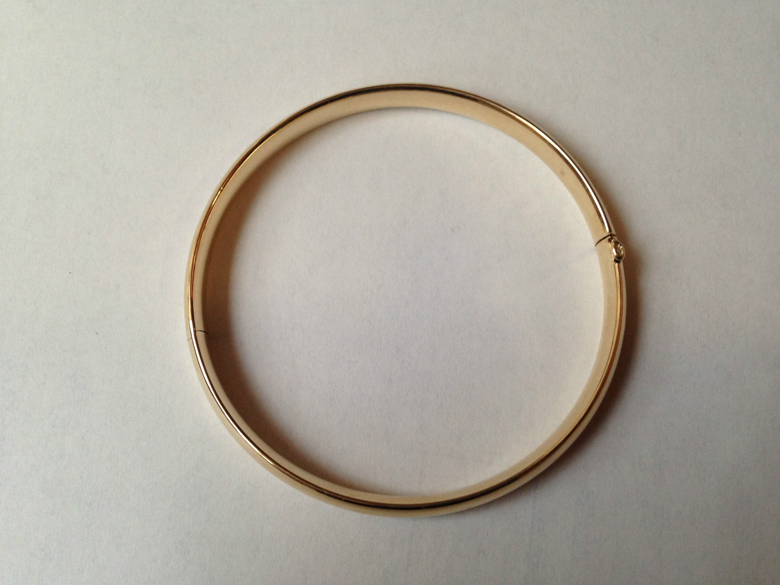 14k Yellow Gold Shiny Dome Hinged Bangle/Bracelet 6mm, 4/16″ 7 Grams, 7 Inch