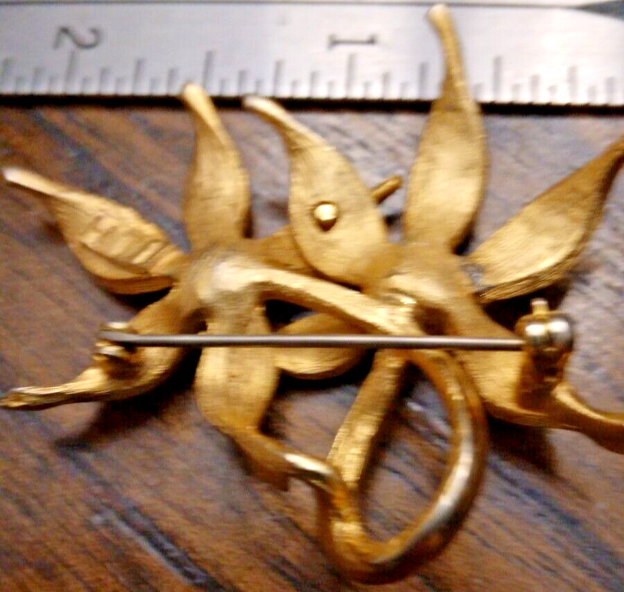VINTAGE ESTATE, Signed HTI Flower Brooch Pin, Pearls (I)