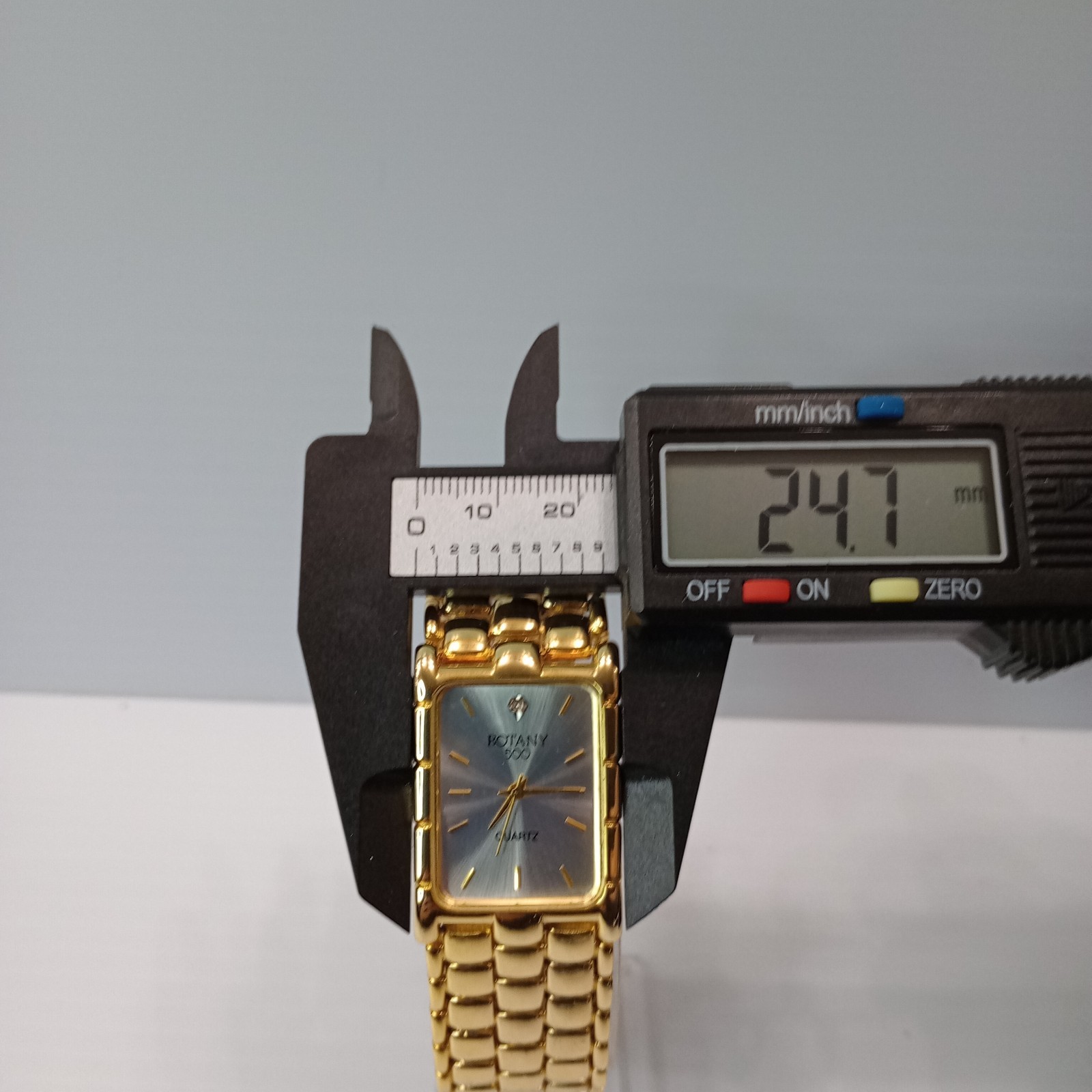 Botany 500 Gold Tone Quartz Watch Rectangular 24.7mm Bracelet New Battery