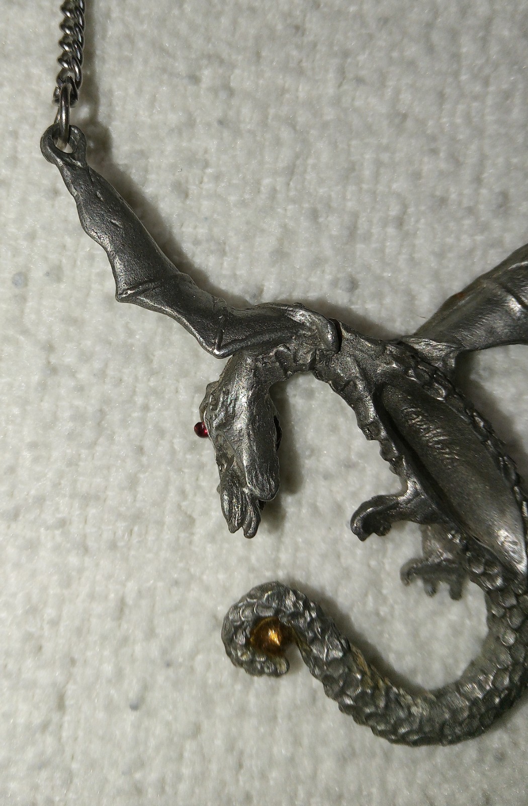 Vintage DRAGON Pendant Necklace – 13-1/2″ – Marked 2-1/2″ x 2-1/2″