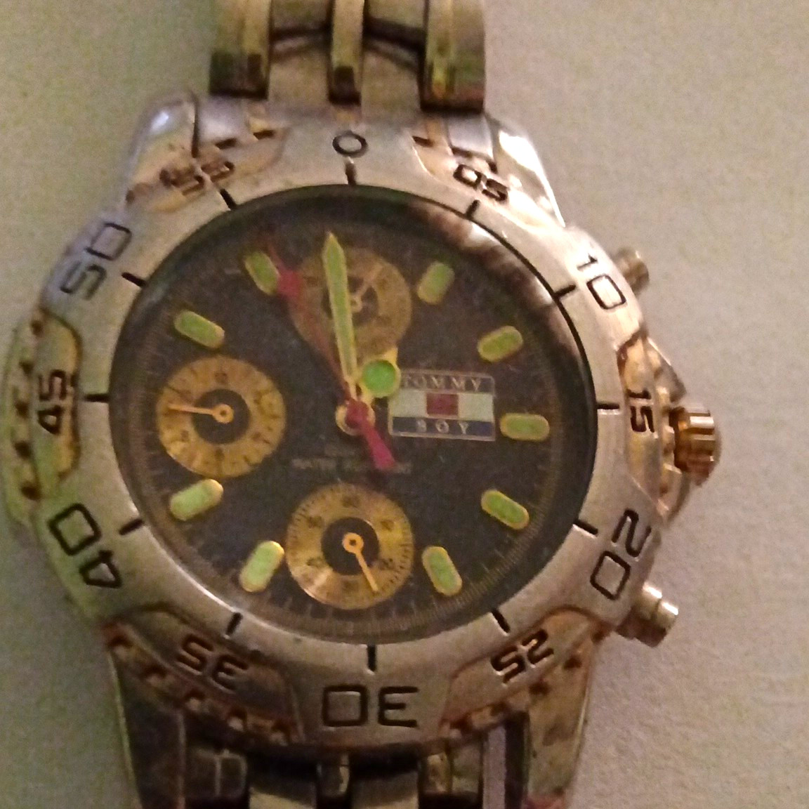 Tommy Hilfiger Men’s Quartz Chronograph Watch Black Dial Silver Bracelet 50m