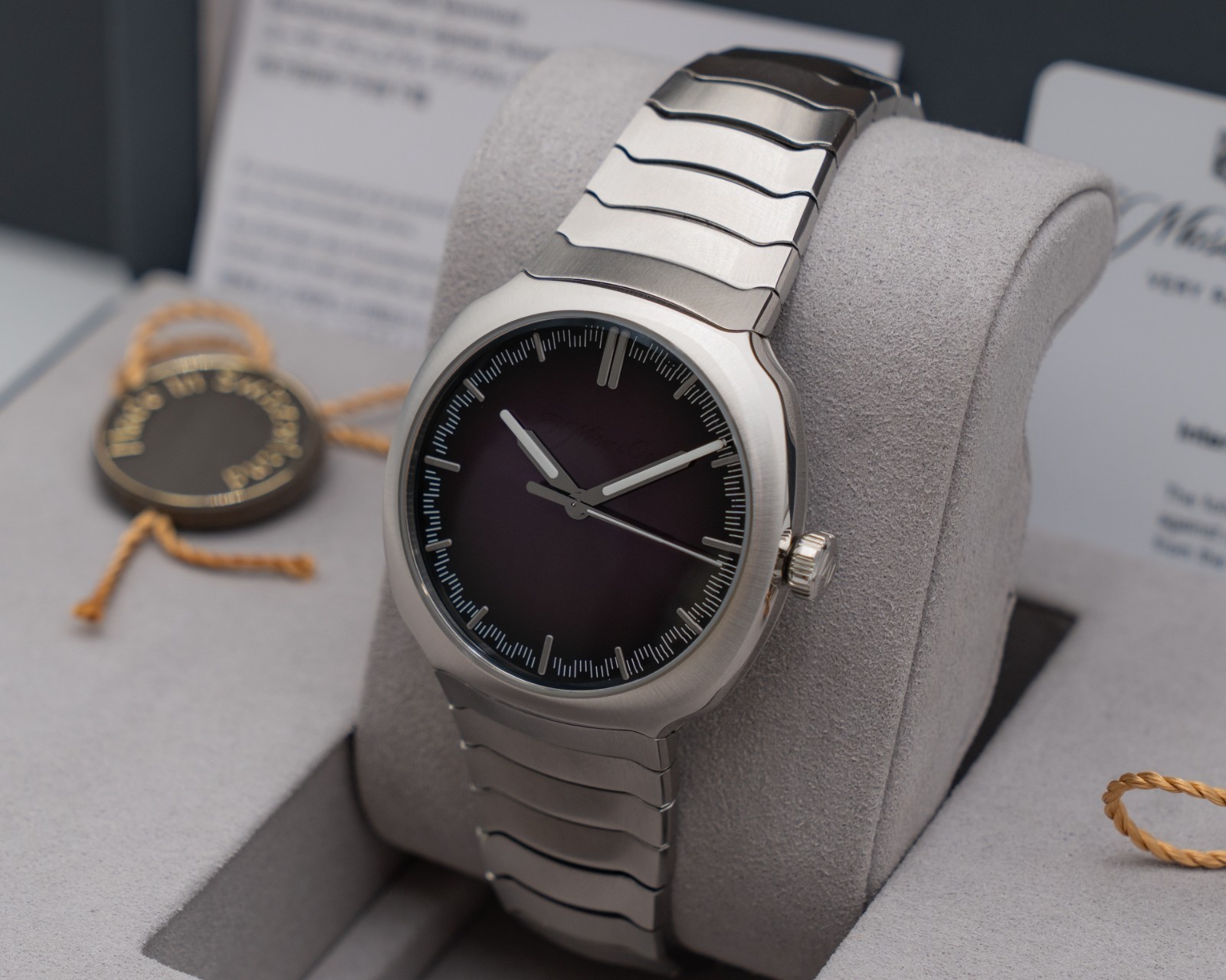 H. Moser & Cie Streamliner Centre Seconds Purple Haze 40mm 6201 2025