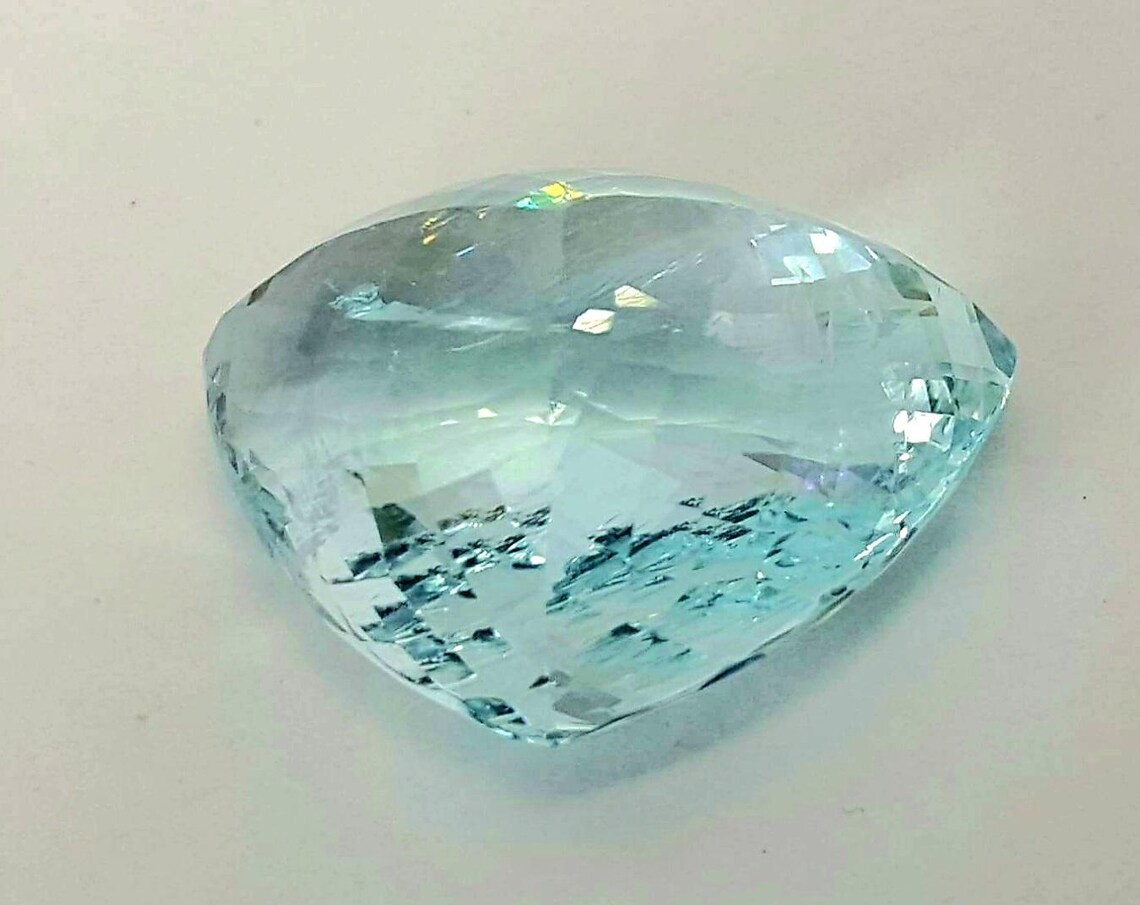 55 ct Natural Aquamarine trillion shape no heat Loose Gemstone