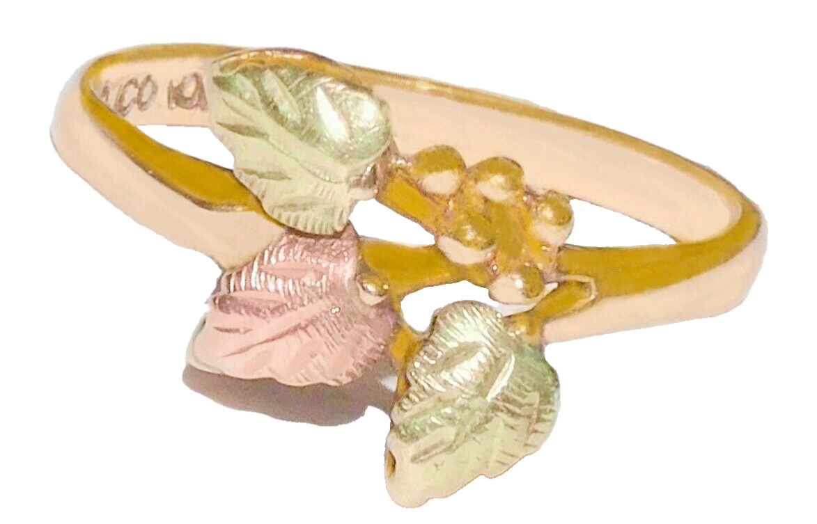 Black Hills Gold 10k Landstrom’s Three Leaves Grapes Ring Size 7 1/2