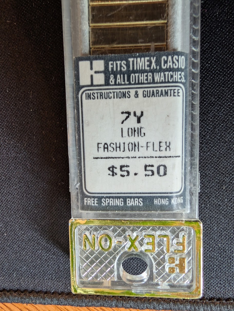 VINTAGE KREISLER GOLD COLOR FLEX-ON STRETCH WATCH BAND, STAINLESS STEEL 7Y LONG