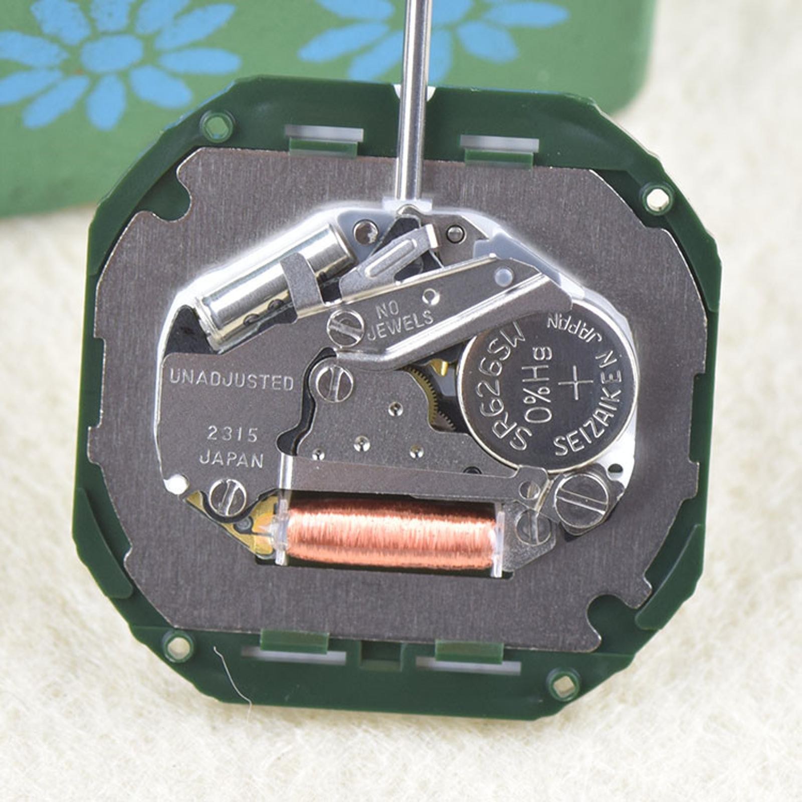 Quartz Watch Movement Date at 3′ with Adjusting Stem & Battery For Miyota 2315