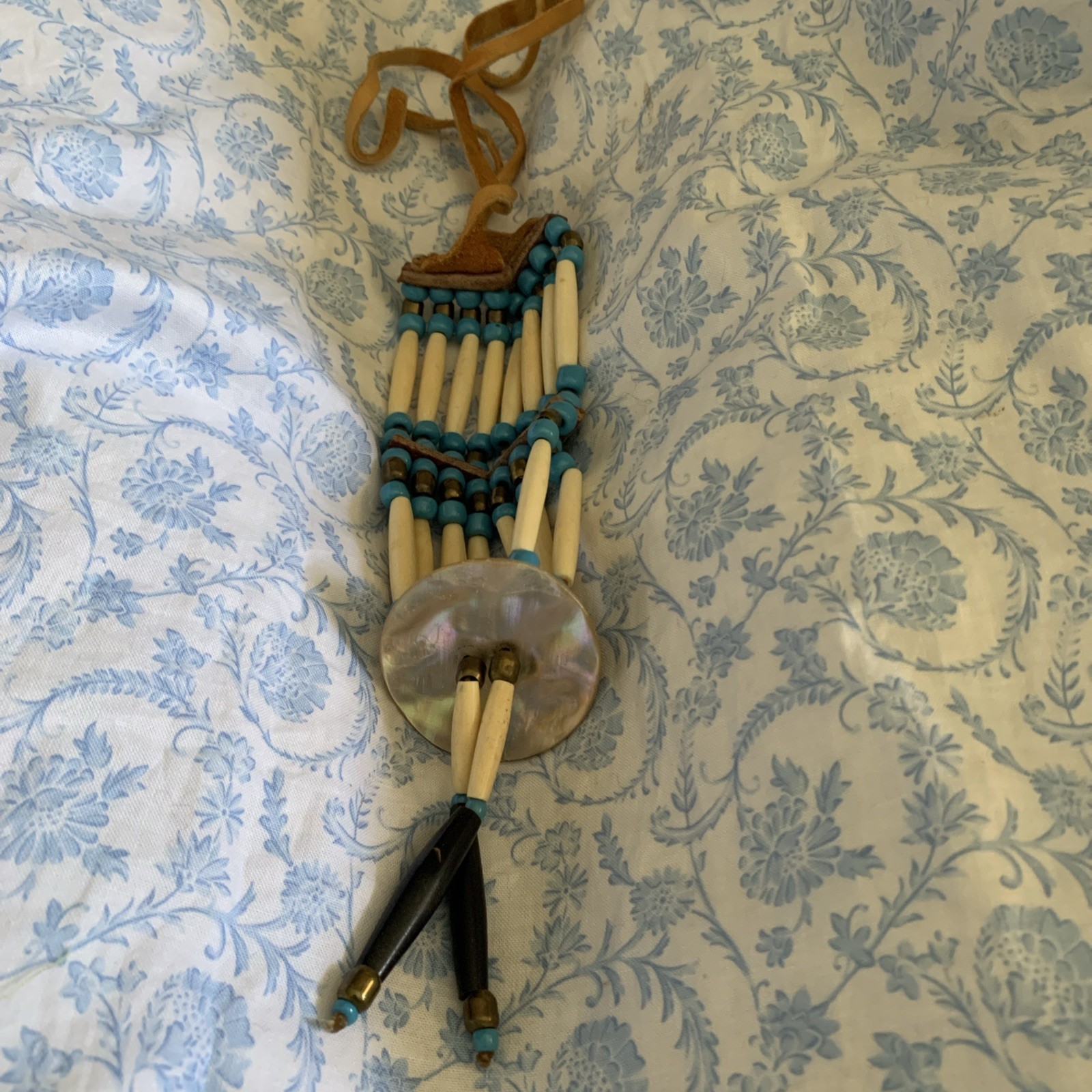 VINTAGE NATIVE AMERICAN CHOKER with BONE ABALONE BRASS & GLASS BEADS LEATHER. #1