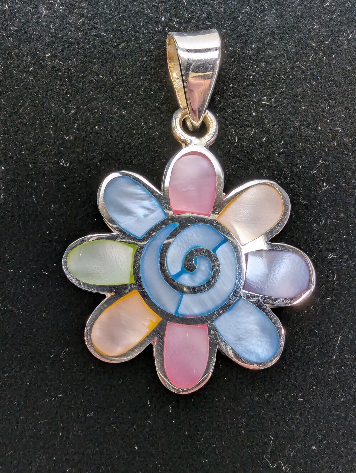 Sterling Silver Pendant With Shell Inlay. Flower With Swirl Design. 8.8 Grams.