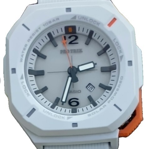 Super Model Casio Pro Trek PRJ 01AE 7JR Includes Carabiner