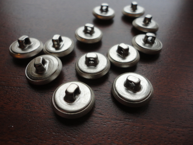 British Crown Eagle Metal Shank 5/8 wide Silver Tone (12) Buttons Vintage