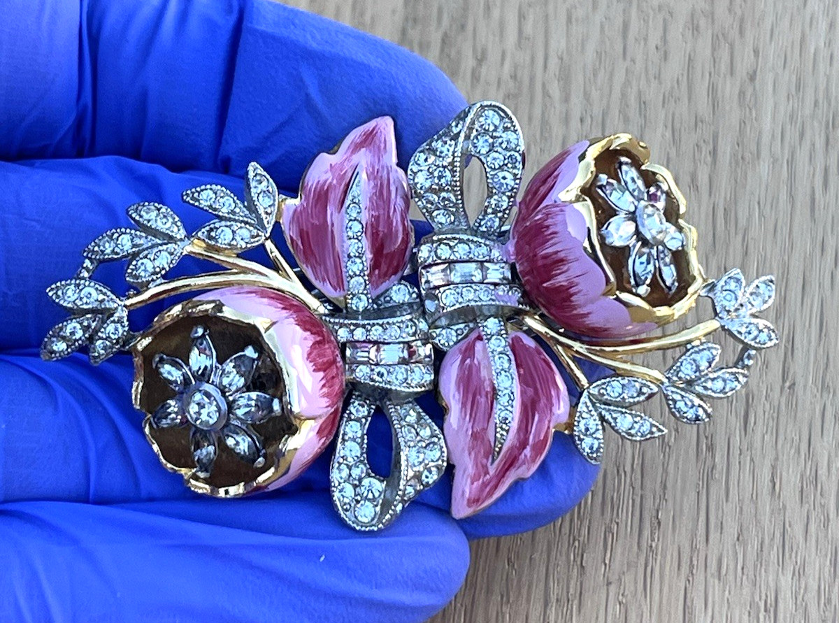 Antique Coro Pink Enamel Flower Trembler Quivering Camellias Duette Brooch Clip
