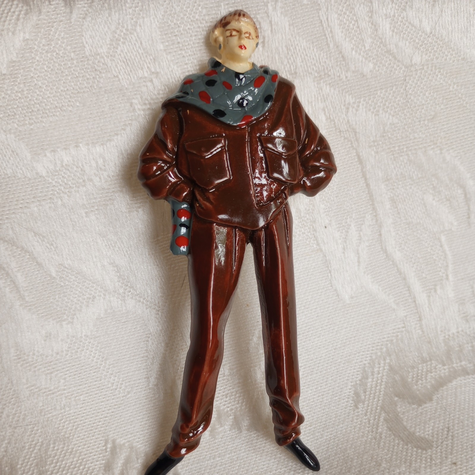 Vtg Molded handpainted Plastic Resin Fashion Lady menswear Brooch Pin 3.5in