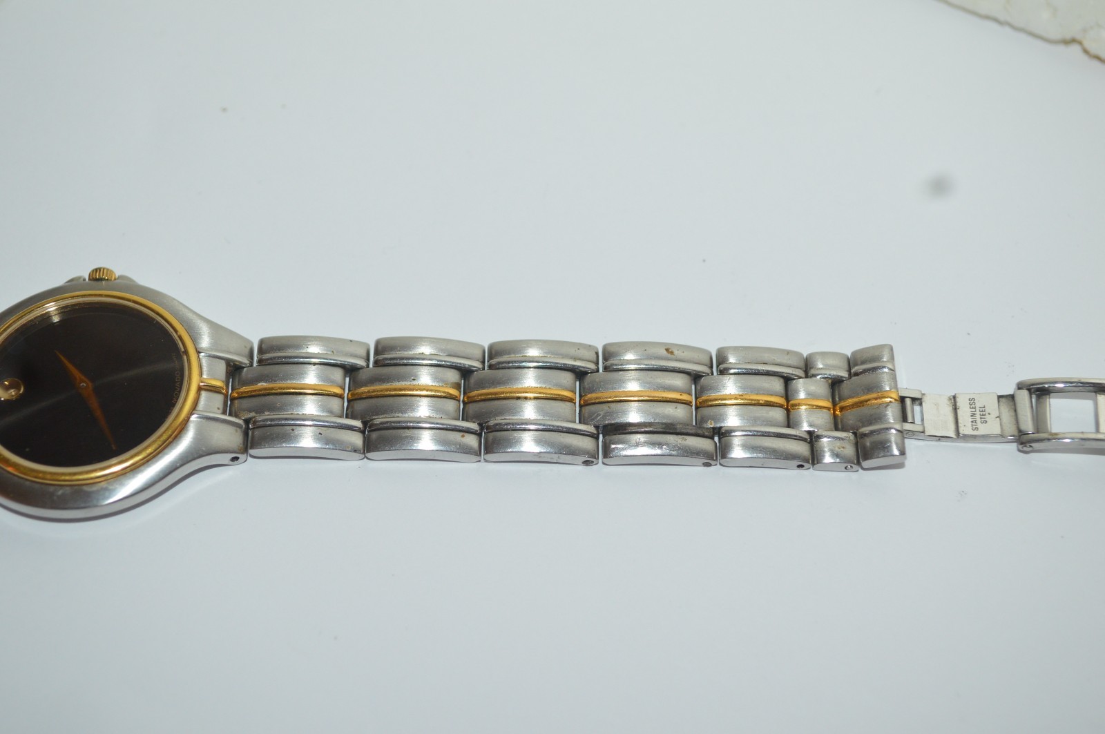 MOVADO 81-02-885 Swiss Quartz Watch 36mm St Steel Case Tested Works Sold As-Is