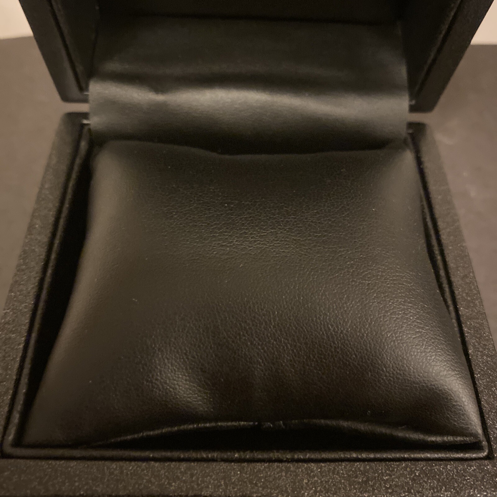 Marlboro West Adventure ODM Japan Wristwatch Presentation watch box