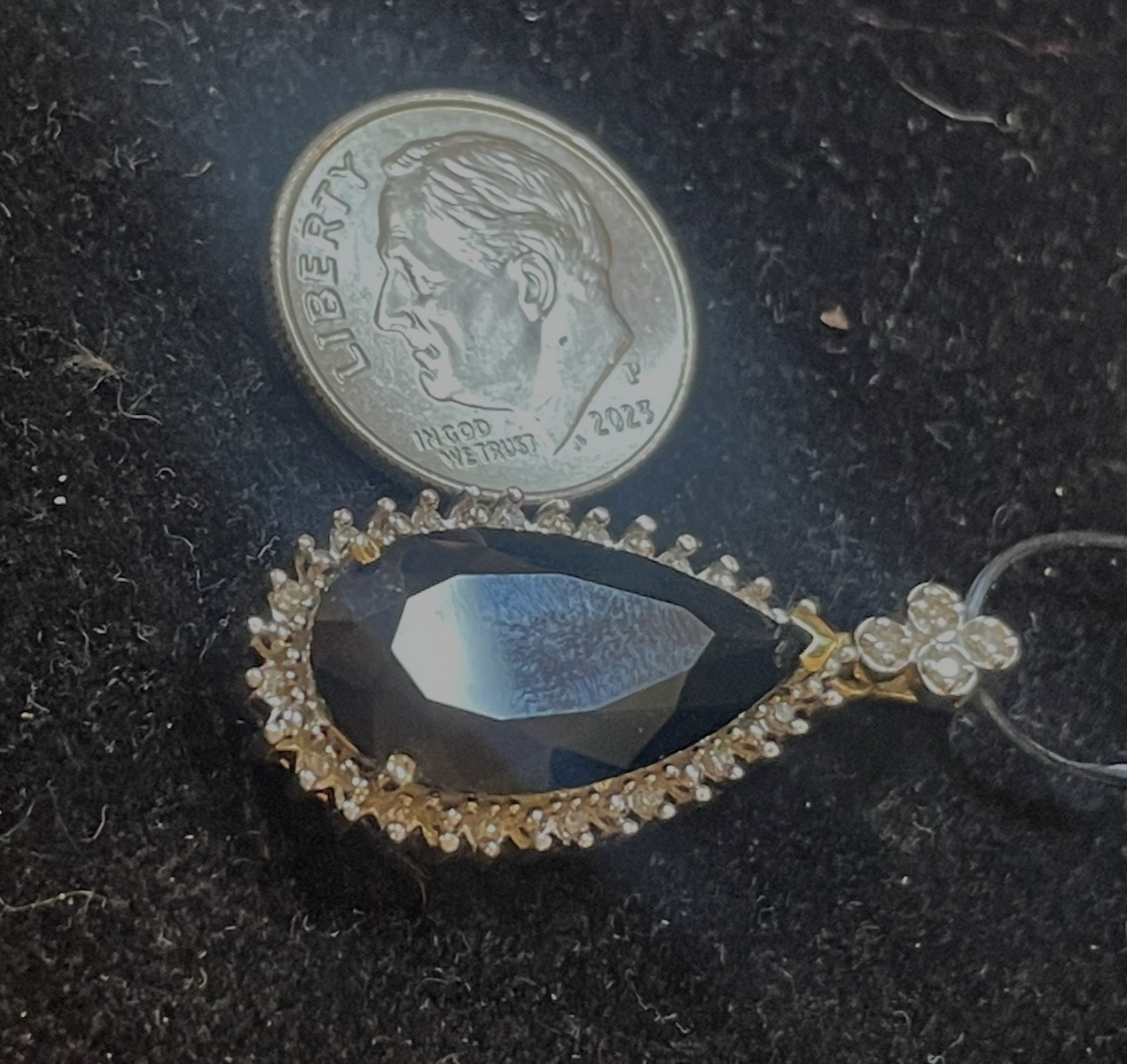 14K GOLD BLACK ONYX & DIAMOND PENANT SIGNED AJ NATURAL DIAMONDS 4.1 GRS 1.2 ‘L