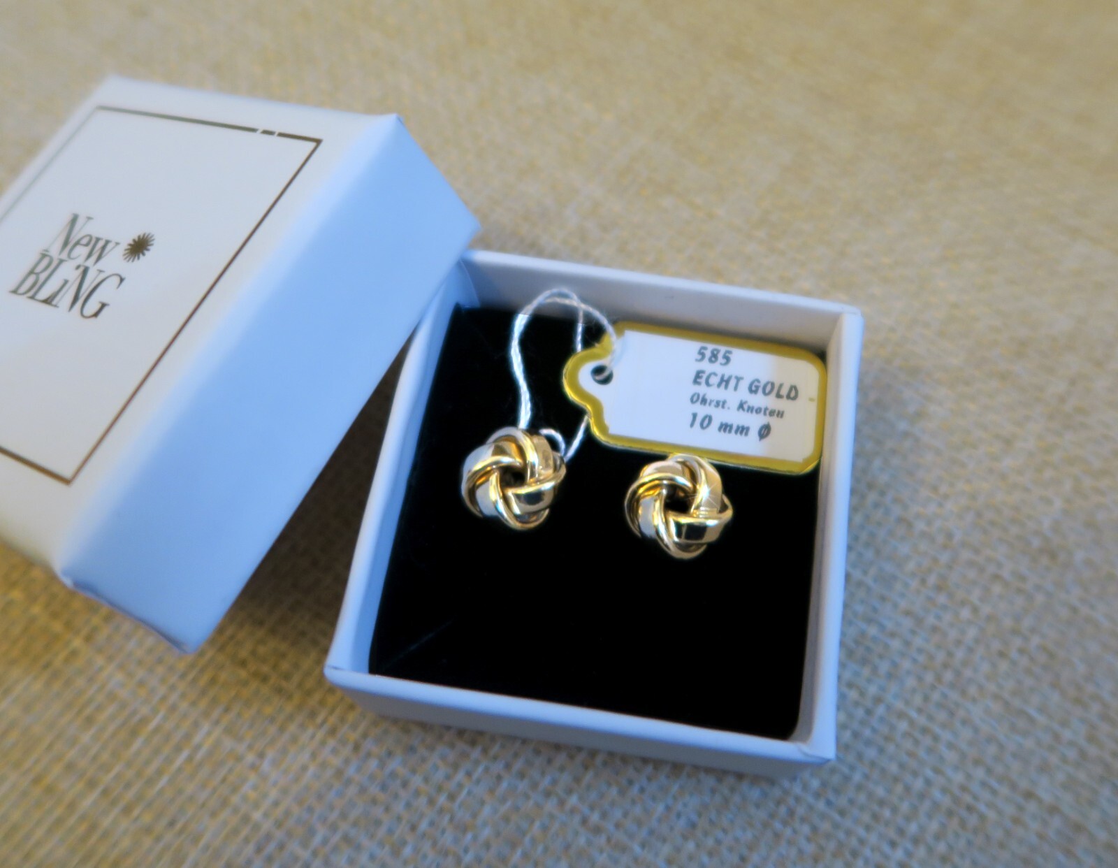 585 REAL GOLD *** stud earrings knot 10 mm Ø