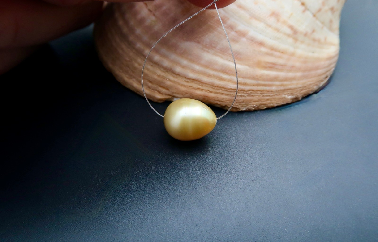 RARE EXOTIC GENUINE METALLIC GOLD SOUTH SEA PHILIPPINES CULTURED AA+ PEARL-10mm