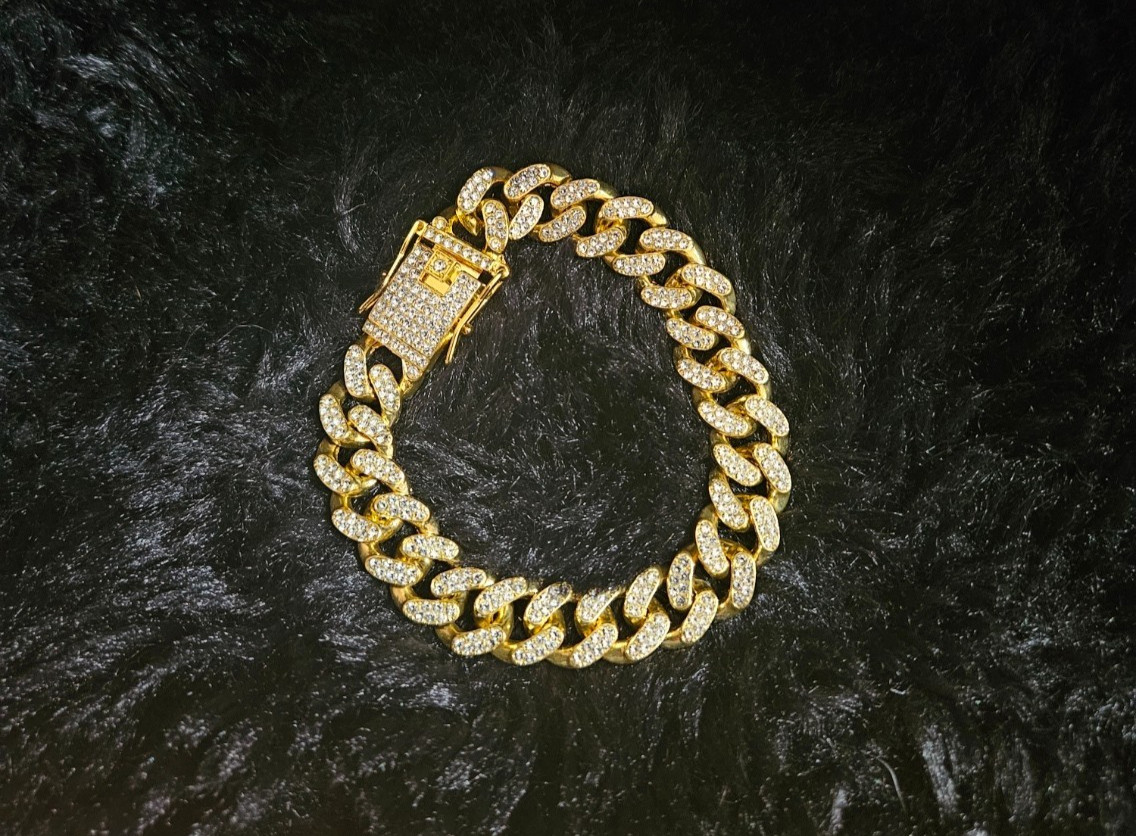 CUBAN LINK CUBIC ZIRCONIA ENCRUSTED 14K GOLD PLATE/STAINLESS 7.36 inch BRACELET