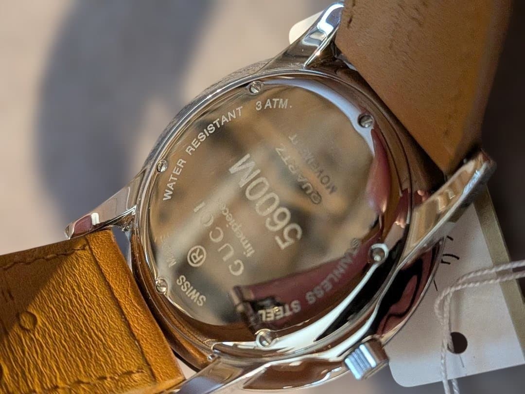 GUCCI 5600M Quartz Stainless Steel White Dial Brown Leather Watch