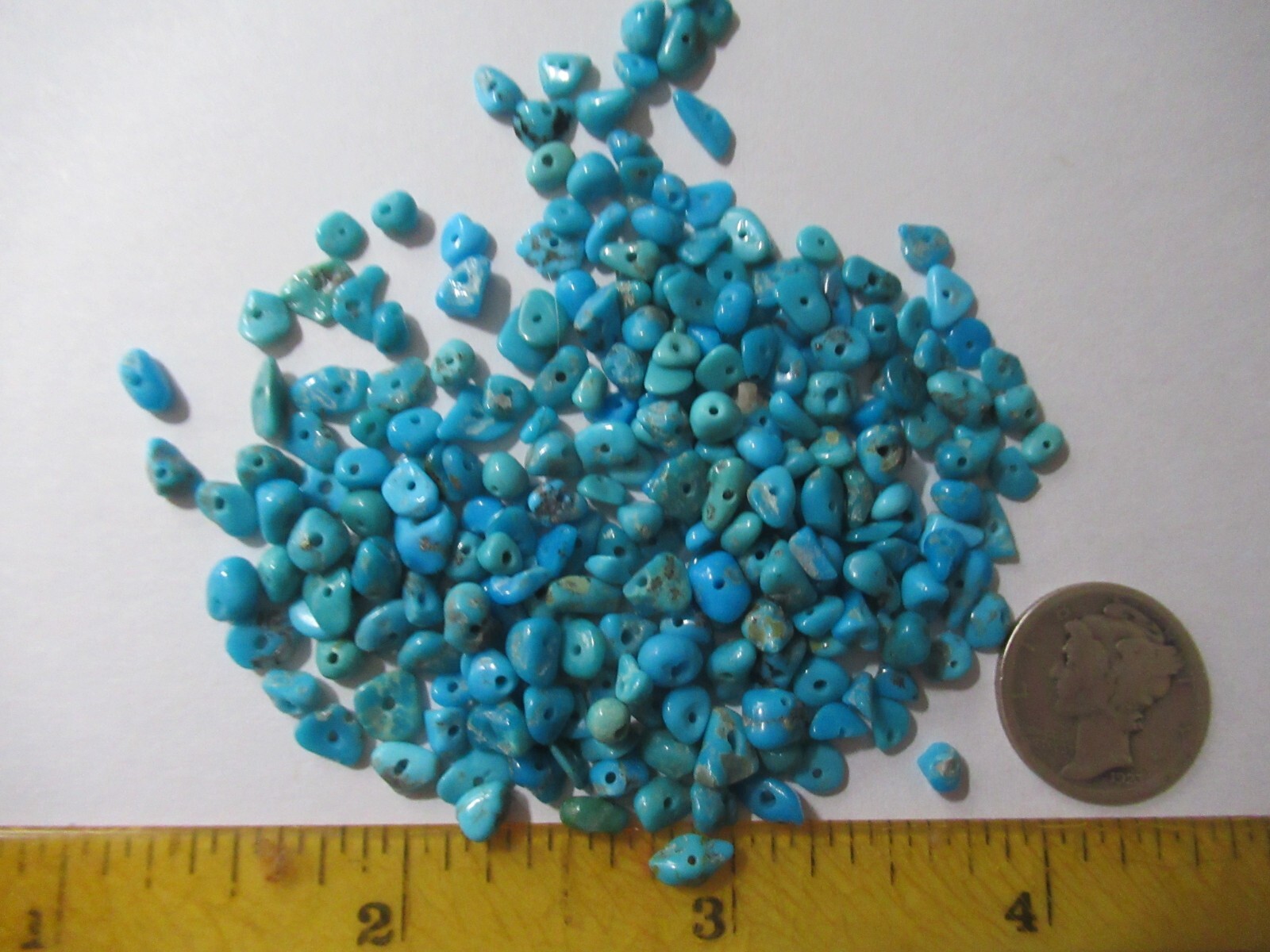 SLEEPING BEAUTY TURQUOISE 1/2 OZ DRILLED NUGGETS 4 X 3mm TO 7 X 4mm #606