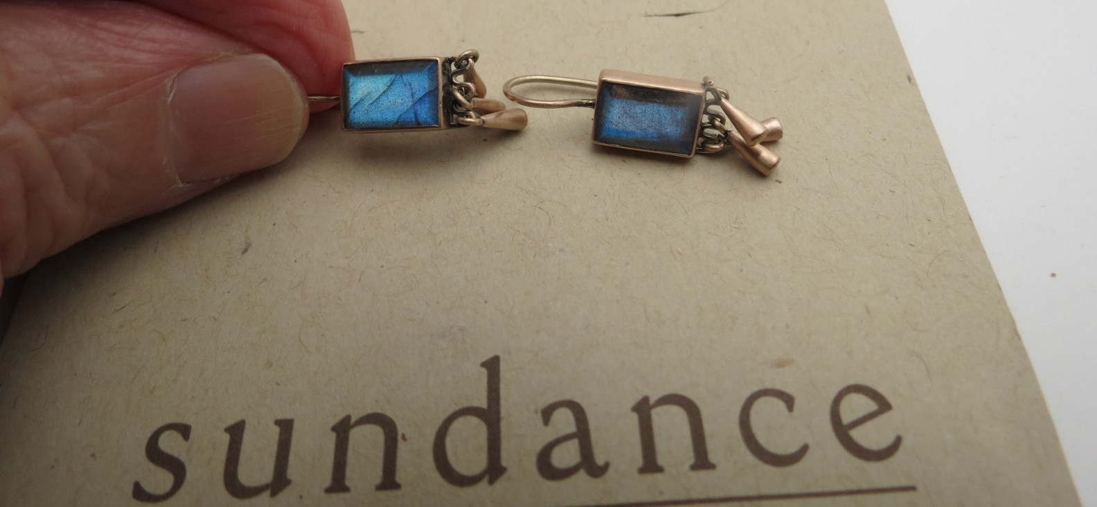 Jane Diaz Sundance 14K Gold Labradorite Dangle Earrings 3g 3/4”