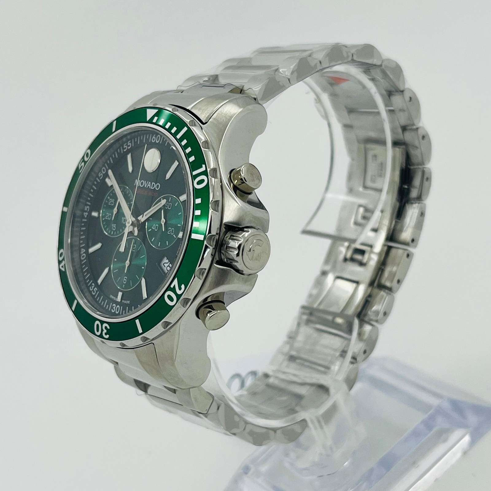 Movado Series 800 Green Chronograph Dial Steel Bracelet Men’s Watch 2600179 New