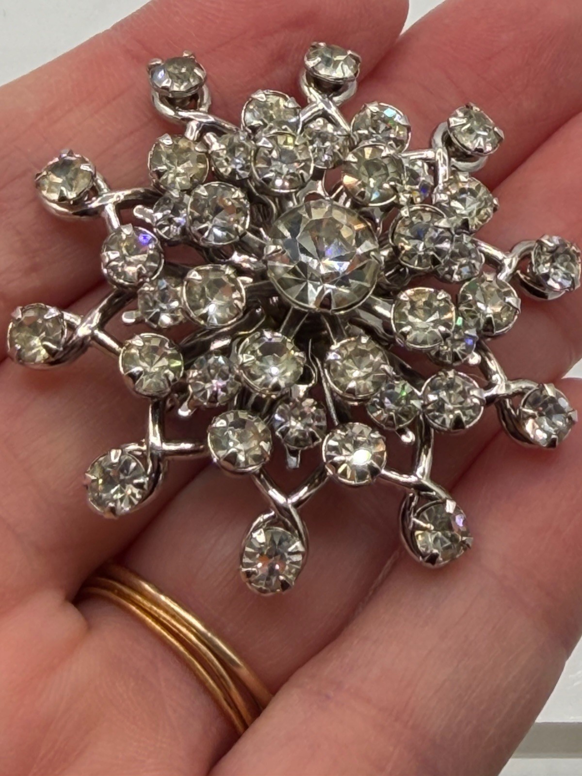 Vtg Sparkling Brooch Pin Snowflake Clear Rhinestones 1.75” Layered Silver Tone