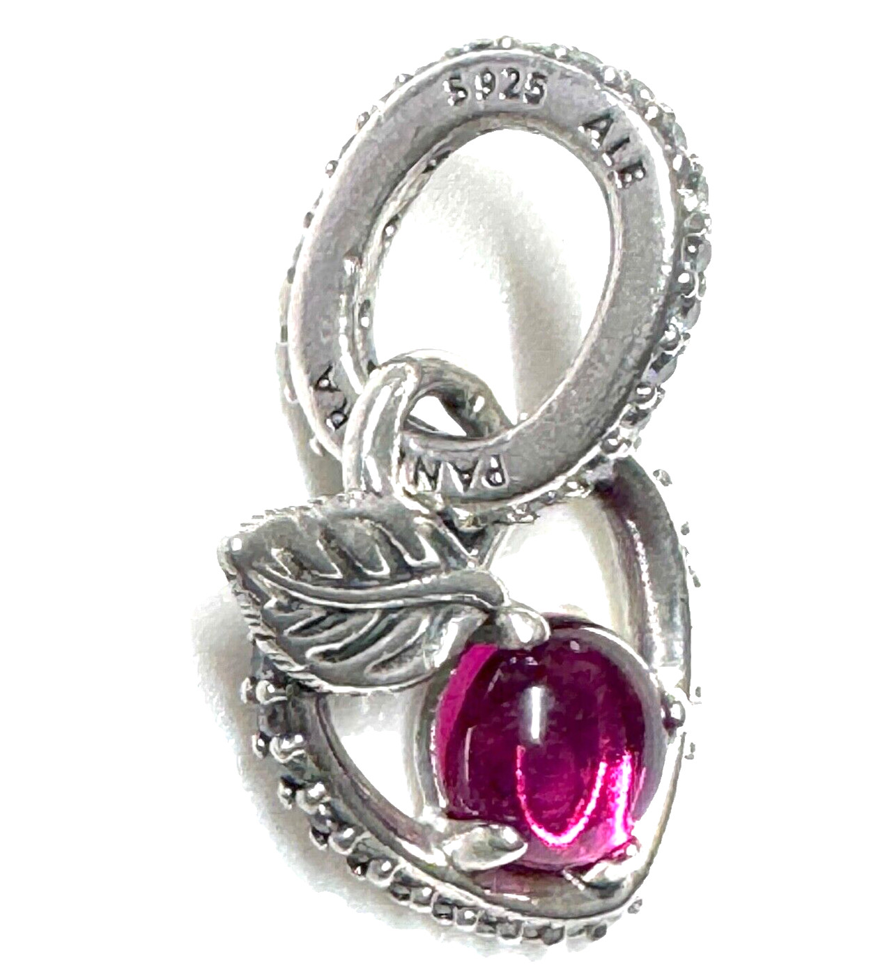 Pandora Disney Snow White Apple Pendant with Cerise Crystal – 399553C01