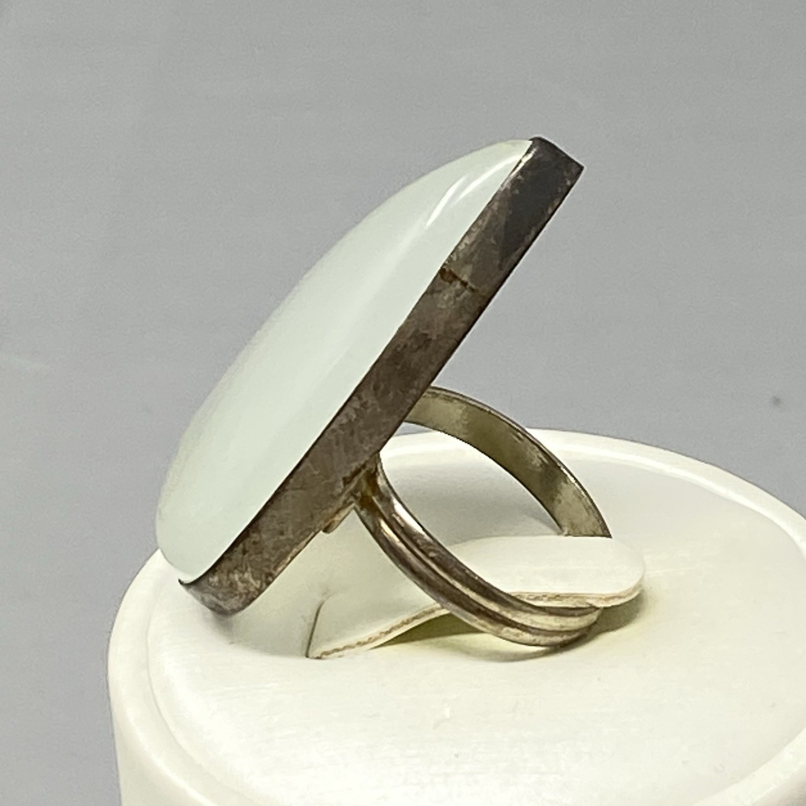 Creamy White Stone Ring Large Teardrop Chunky Retro Bohemian Marked 925 Size 8