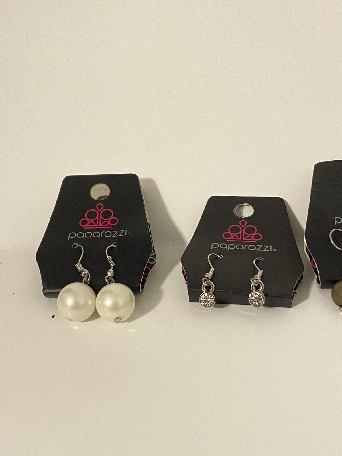 6 pc paparazzi jewelry lot all earrings. Lead and nickel free. pearlescent,bead