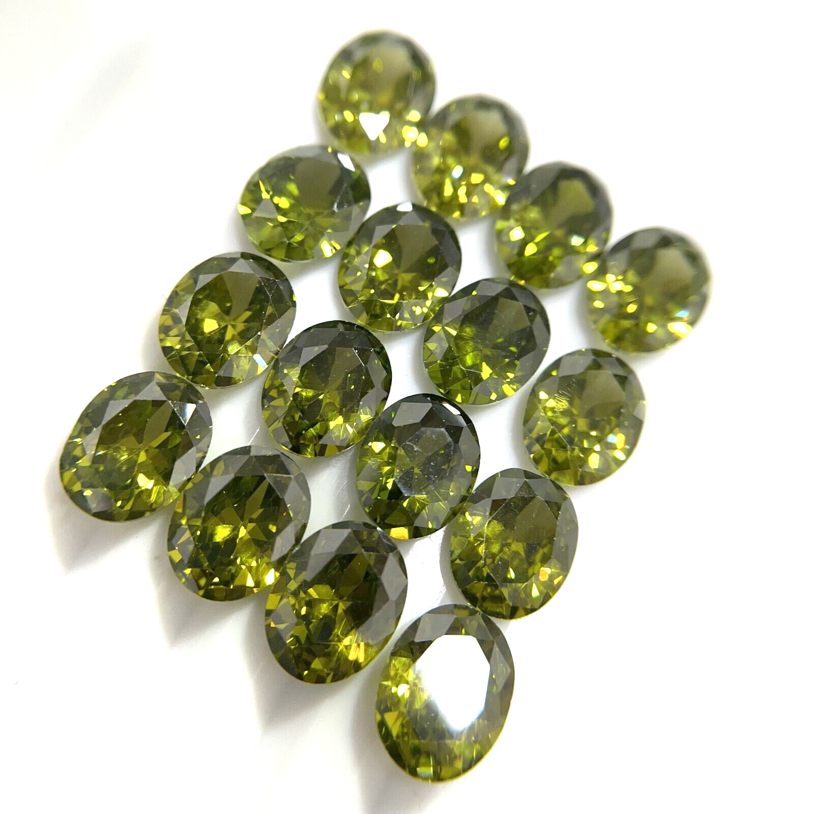 10 Pcs Lot Green Color Cubic Zirconia Faceted High Quality Gemstones 10×8 mm
