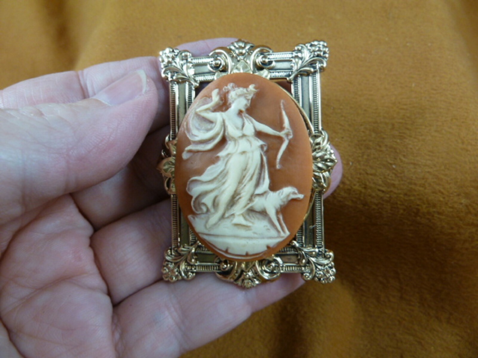 (cm22-26) Diana bow hunting with dog orange CAMEO Pin Pendant Jewelry NECKLACE