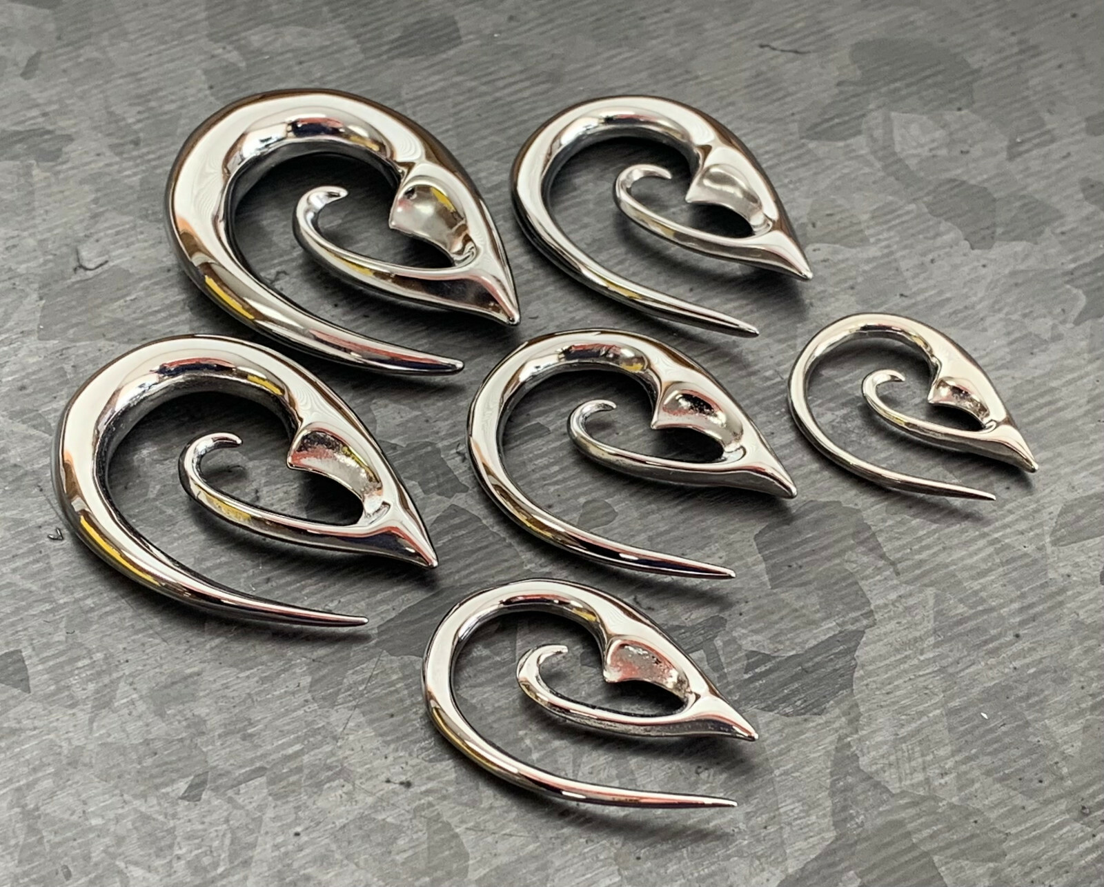 PAIR Surgical Steel Devious Fang Tapers Ear Plug Earring Gauge Lobe Expander
