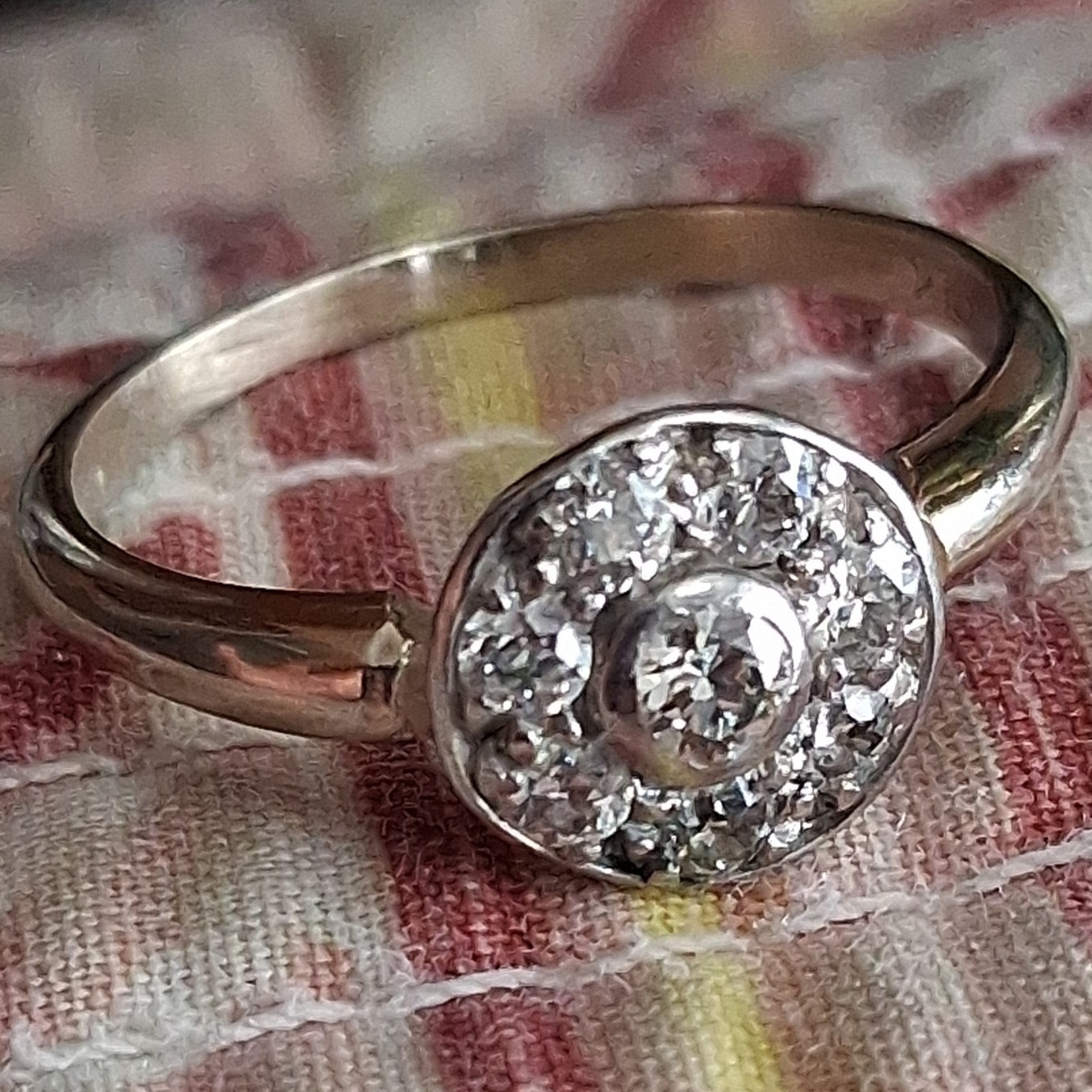 14K White Gold Diamond Ring Round Natural White/Colorless Bezel Cluster, Size 8