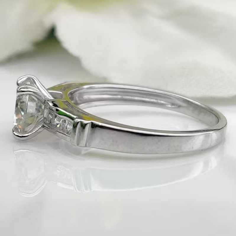 1.90 CT Round Cut F/VVS1 Moissanite Solitaire Engagement Ring 14K White Gold