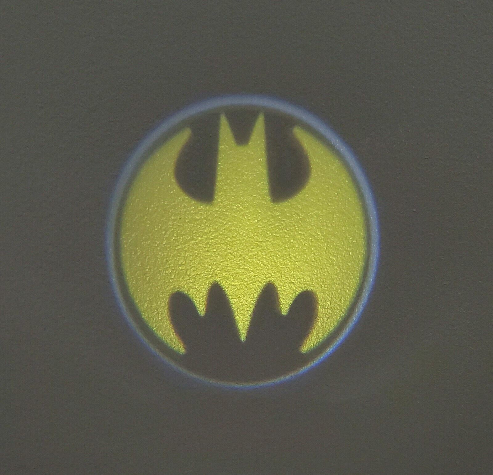 Accutime DC Comics BATMAN Kids Projection Watch Projects 10 Pictures NEW BATTERY