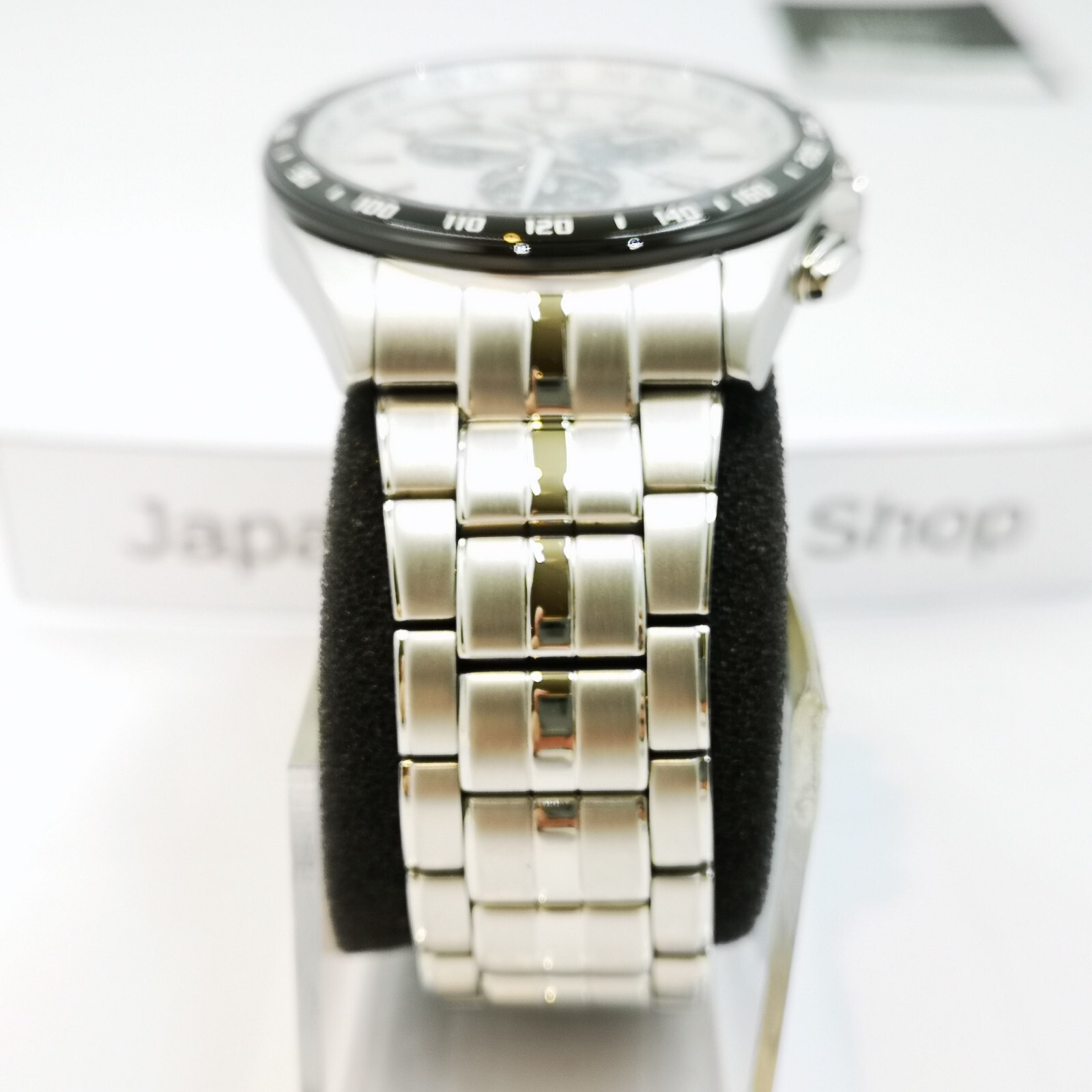 CITIZEN Collection Eco-Drive CB5874-90A White Solar Radio Men’s Watch New in Box
