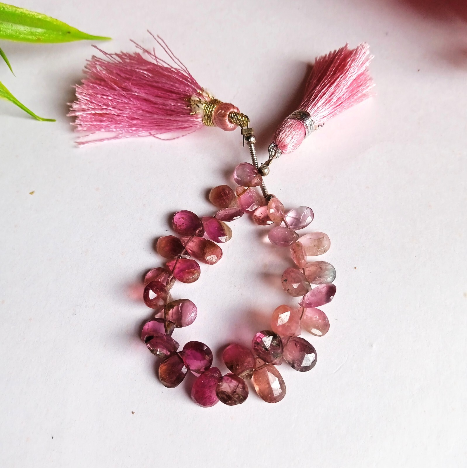 28 Carat 7×5 to 9×6 MM Natural Watermelon Pink Bi Color Tourmaline 4 Inch Beads