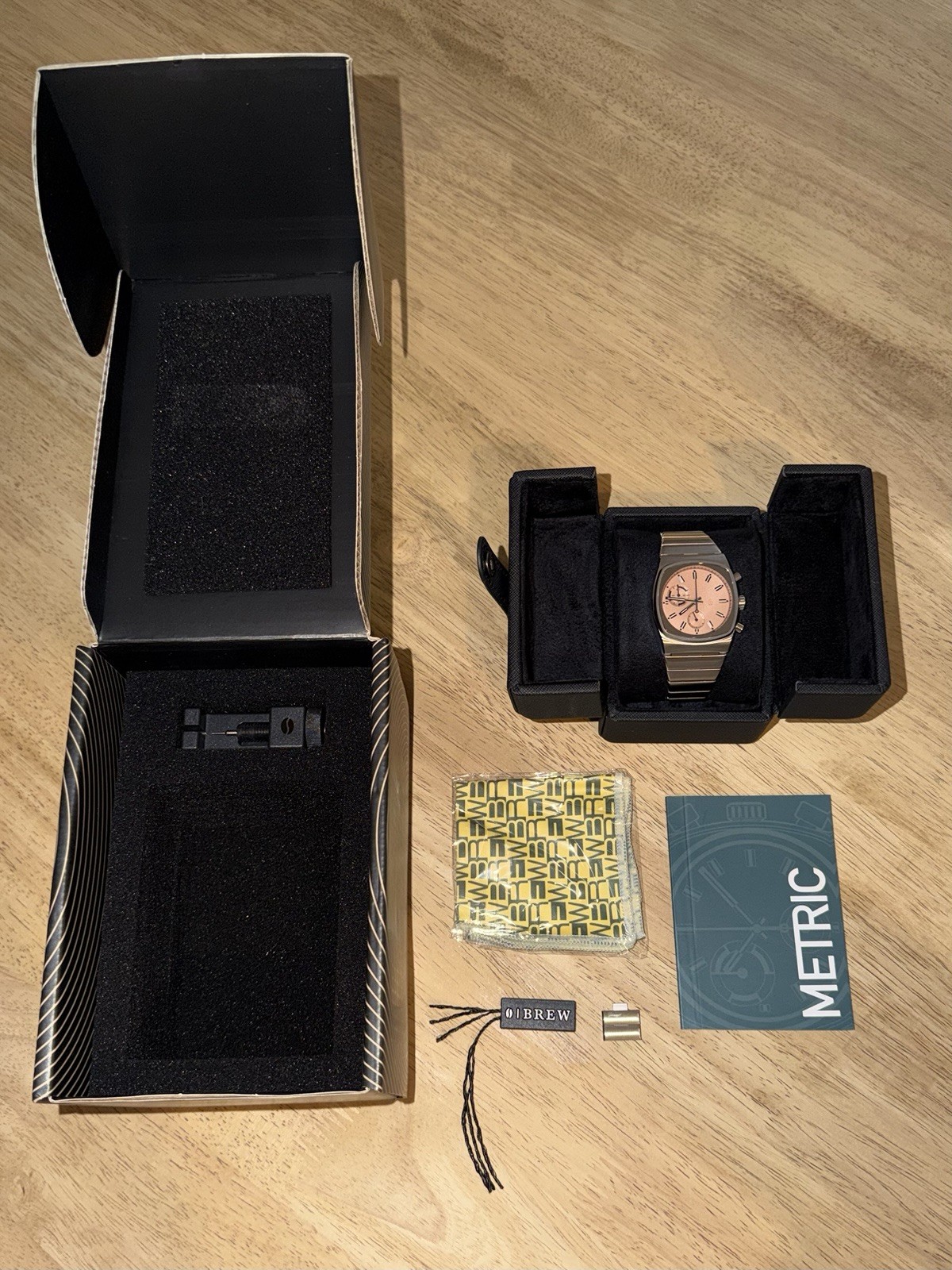 Brew Metric Chronograph Bloom