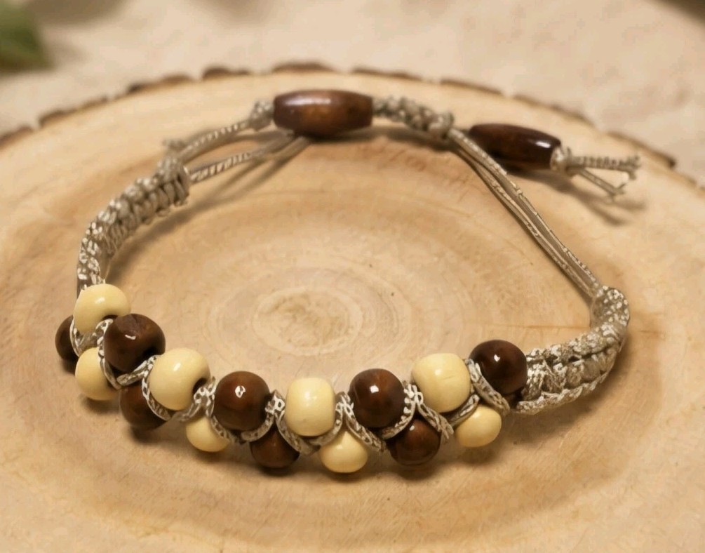 Handmade Boho Macrame Bracelet anklet Adjustable Natural Wood Beaded Unisex 🇨🇦