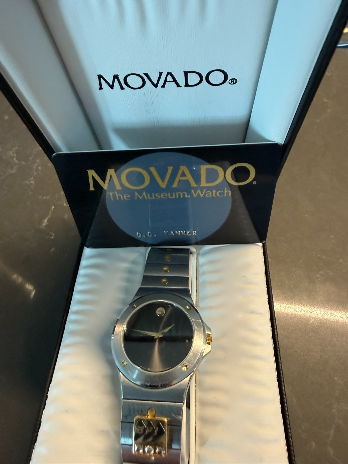 movado watch for men used 1881 Quartz Movement