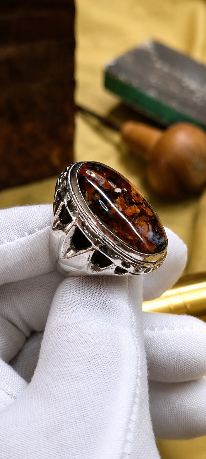 Natural Multicolor Pancawarna Agate With Alpaka Chrome Ring