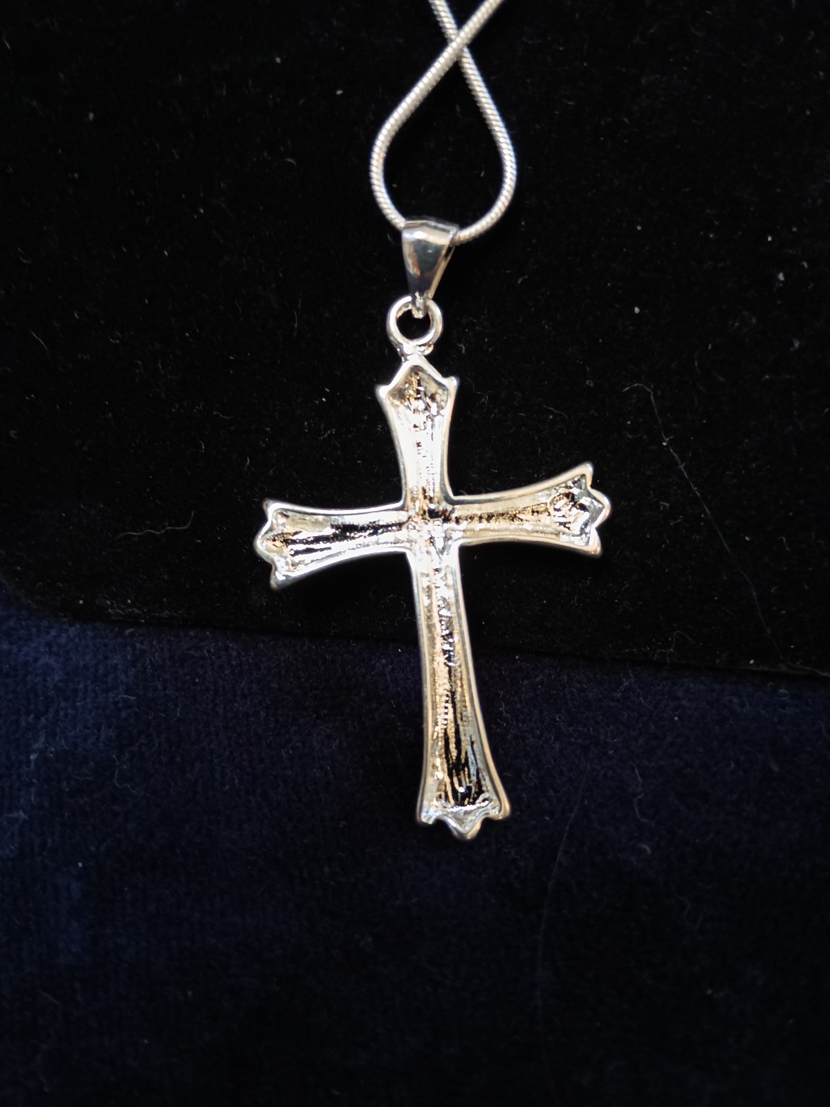 Vtg 925 Sterling Silver Gothic Cross Pendant Snake Chain Necklace Lobster Clasp